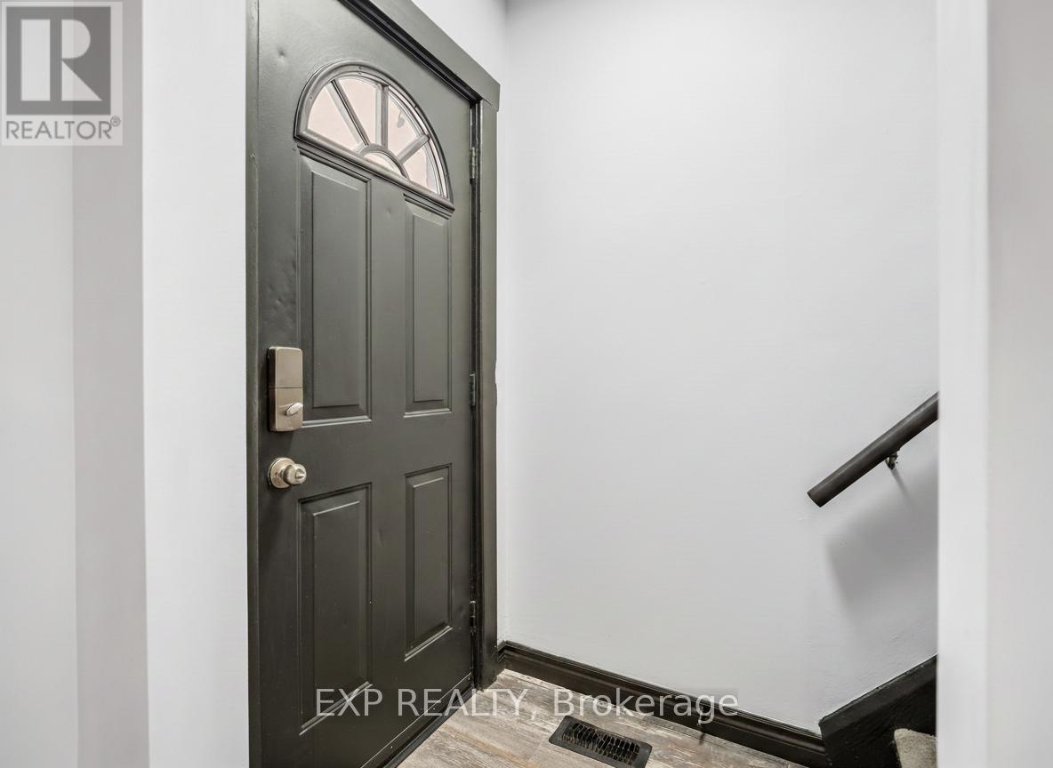 197 Lincoln Street, Welland, Ontario  L3B 4M8 - Photo 3 - X12814830