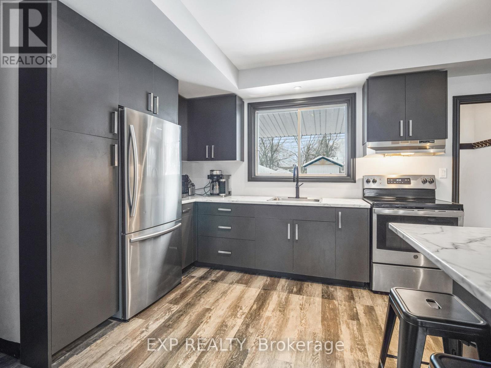 197 Lincoln Street, Welland, Ontario  L3B 4M8 - Photo 9 - X12814830