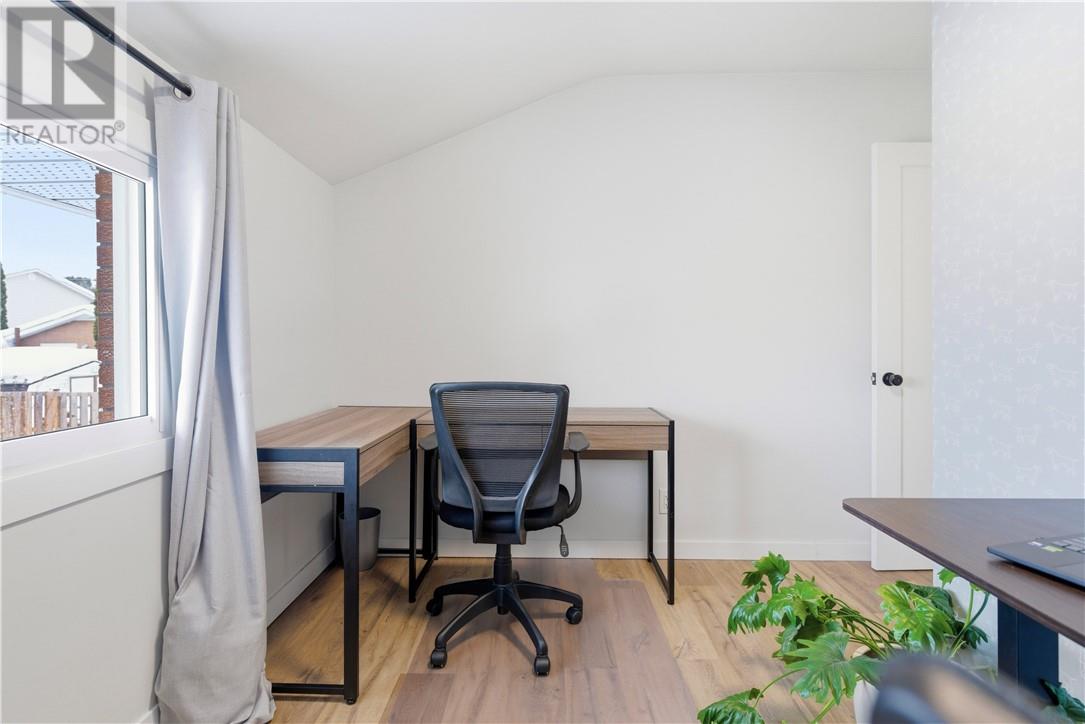 983 Buckingham Drive, Sudbury, Ontario  P3A 1E9 - Photo 16 - 2126534