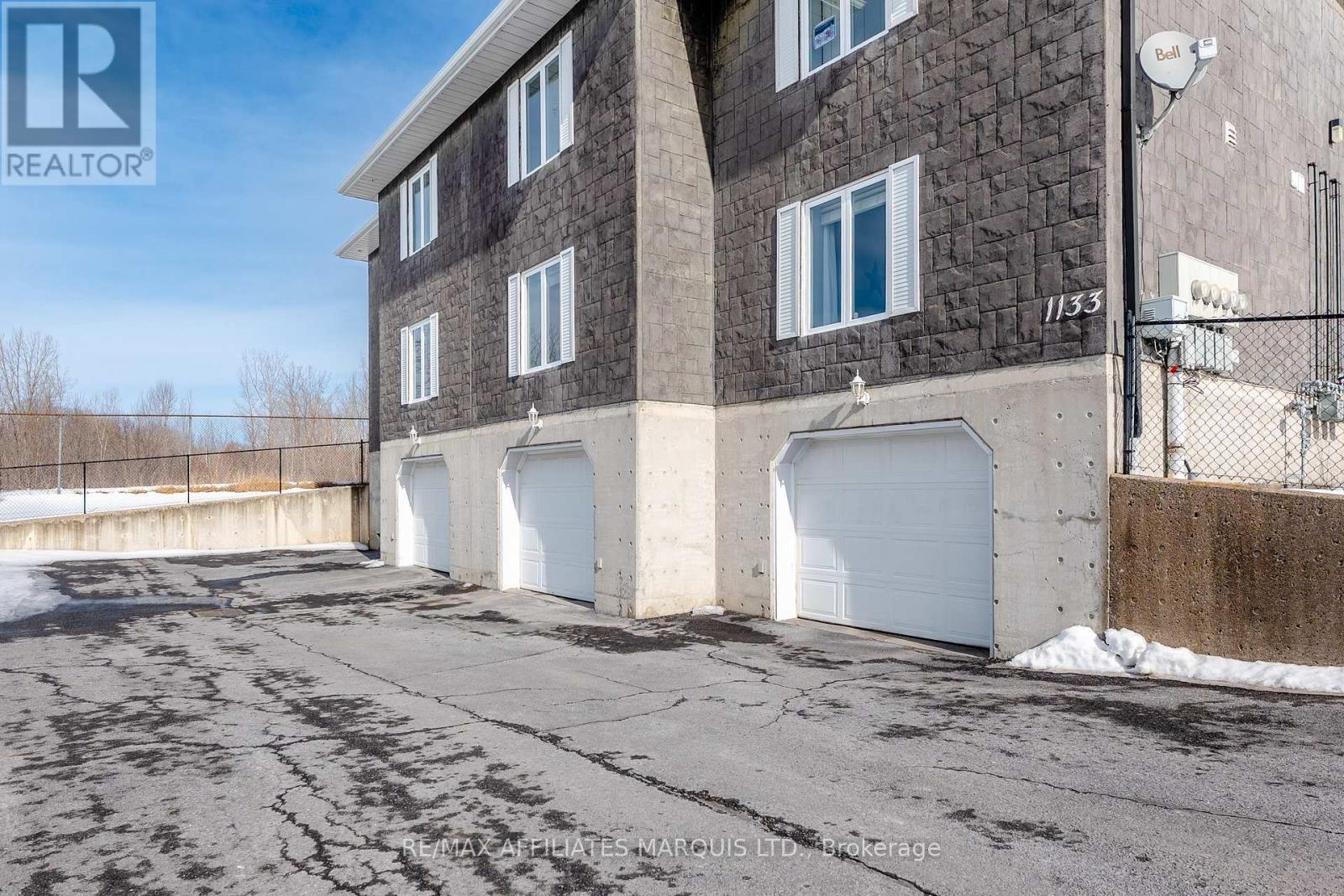 1133 Carleton Street, Cornwall, Ontario  K6H 7N8 - Photo 9 - X12814838