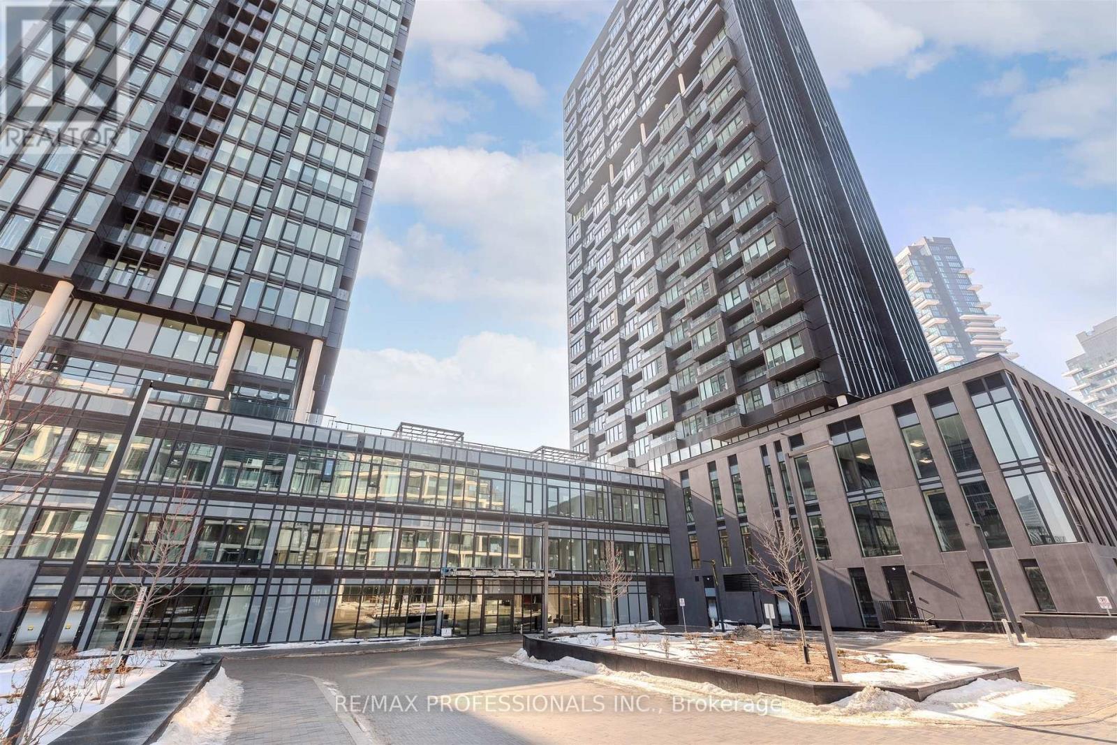 720 - 1 Quarrington Lane, Toronto, Ontario  M3C 0S4 - Photo 2 - C12814846