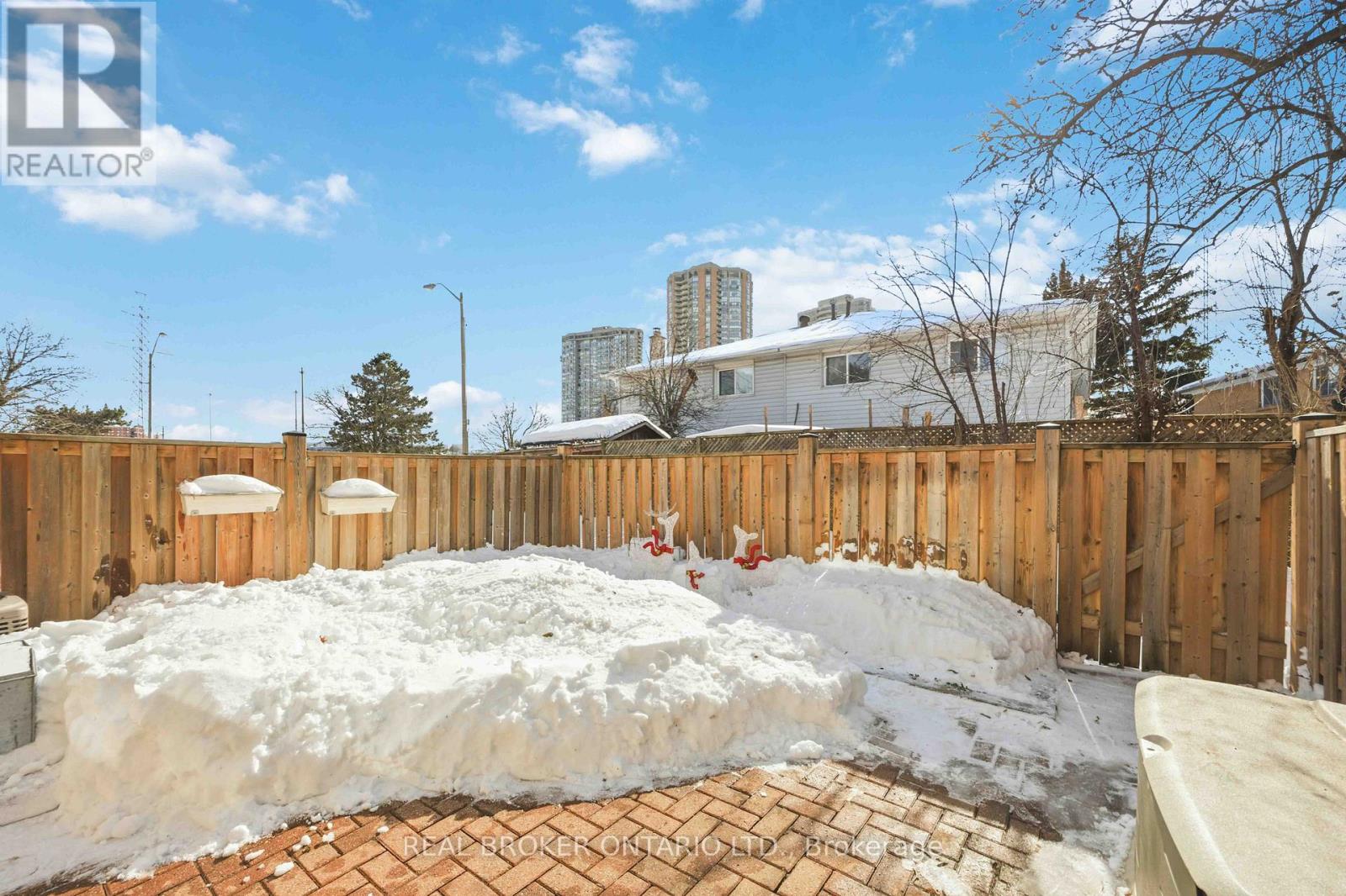 5 Remora Royal Way, Toronto, Ontario  M2H 1L2 - Photo 36 - C12814864
