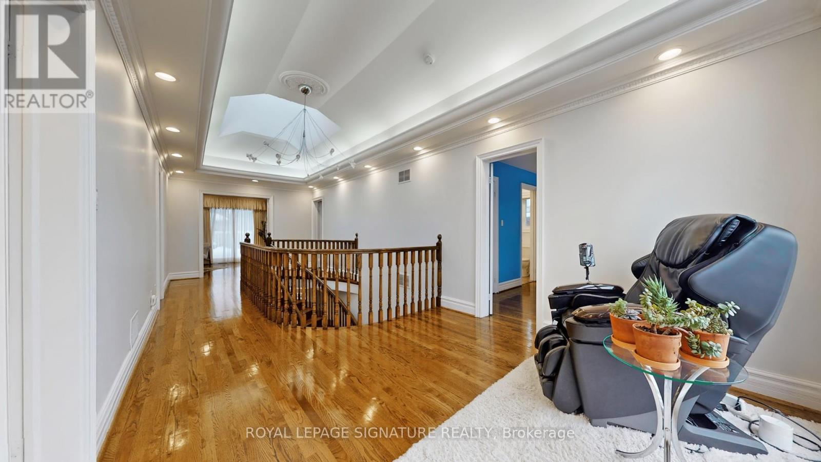 346 Elmwood Avenue, Toronto, Ontario  M2N 3N3 - Photo 9 - C12814866