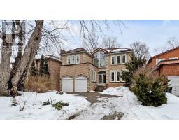 346 ELMWOOD AVENUE, Toronto, Ontario