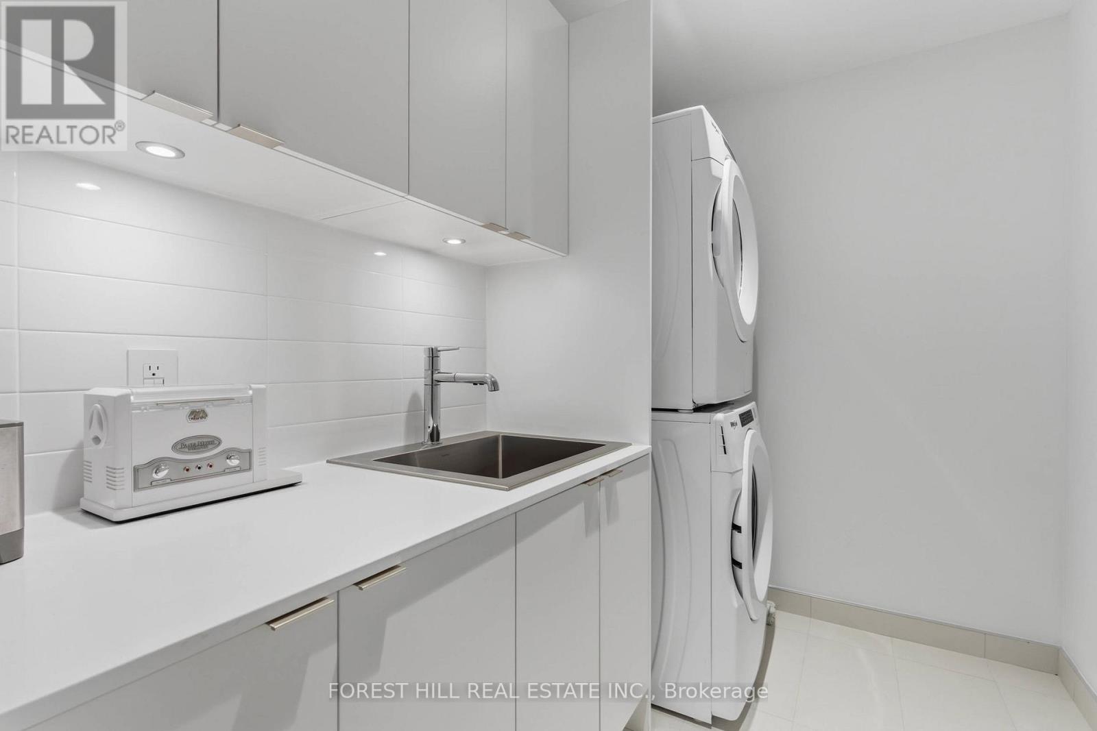 1115 - 155 Merchants' Wharf, Toronto, Ontario  M5A 0Y4 - Photo 37 - C12814874