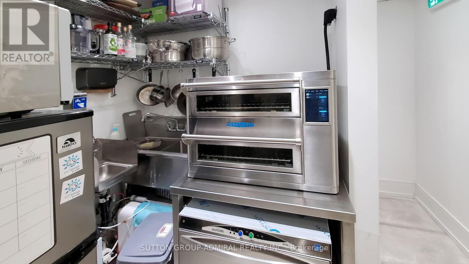 27-28 - 909 Yonge Street, Toronto, Ontario  M4W 2H2 - Photo 17 - C12814902