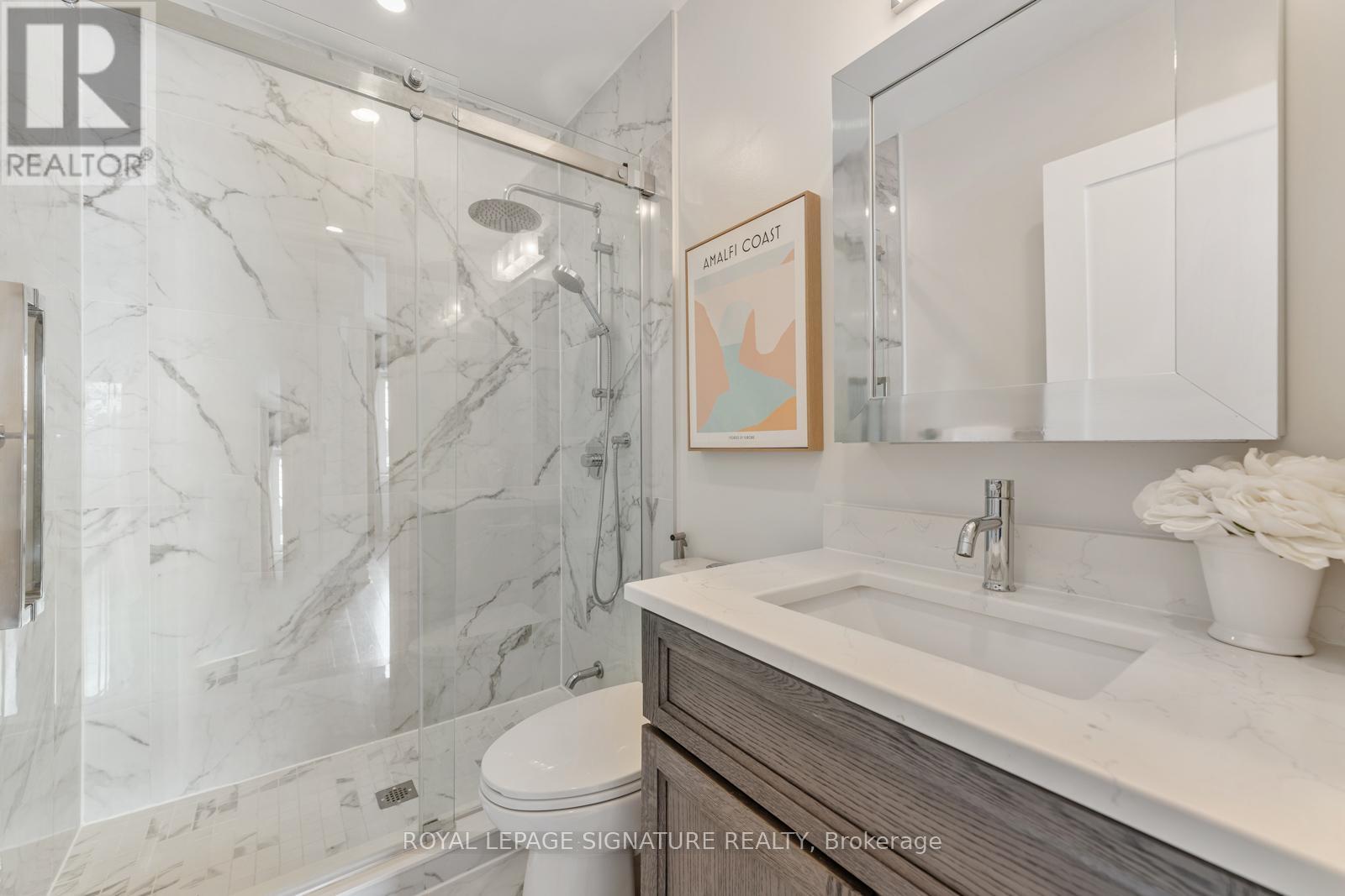 238 Roselawn Avenue, Toronto, Ontario  M4R 1E9 - Photo 16 - C12814948