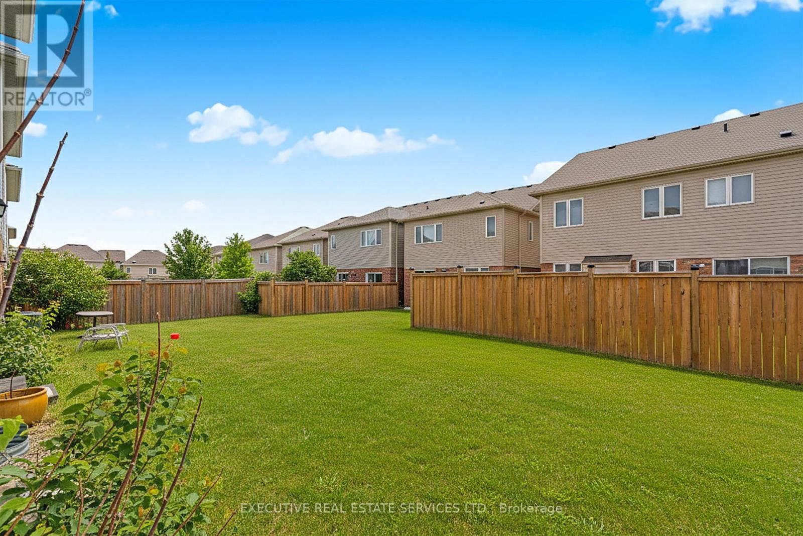 439 Linden Drive, Cambridge, Ontario  N3H 4R6 - Photo 12 - X12748148