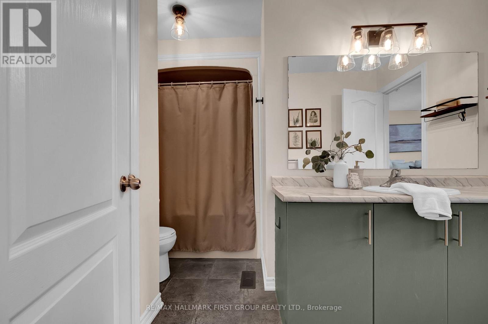 10 Ken Bromley Lane, Clarington, Ontario  L1C 0S4 - Photo 13 - E12814812