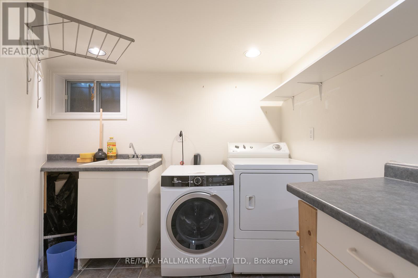 70 Lawlor Avenue, Toronto, Ontario  M4E 3L7 - Photo 28 - E12814814