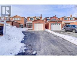 203 ROXANNE CRESCENT, Toronto, Ontario