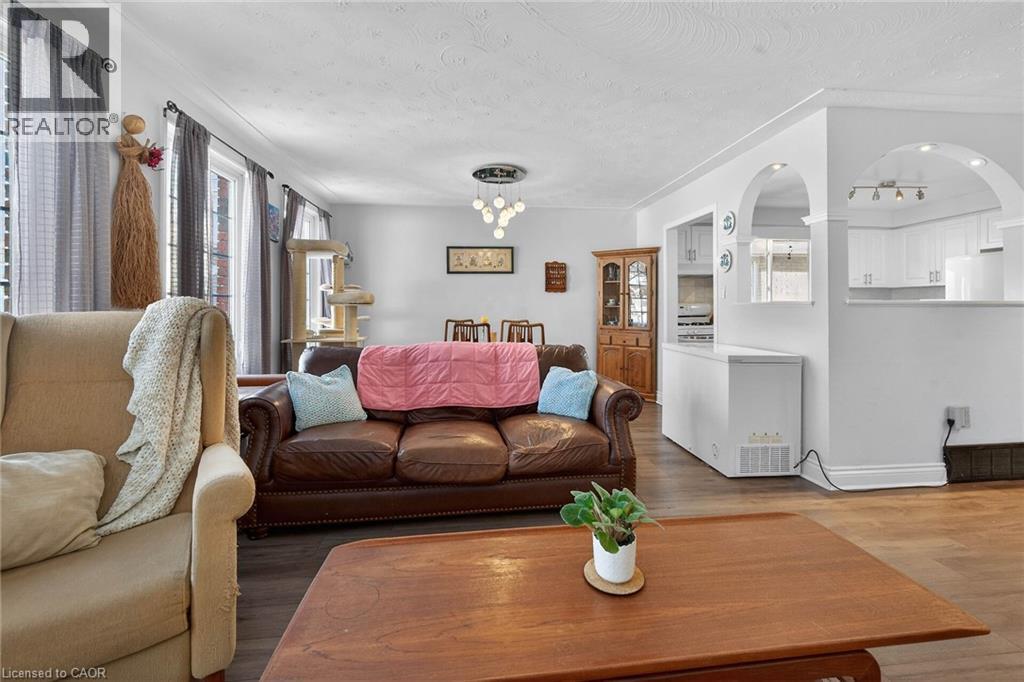 327 Eaglewood Drive, Hamilton, Ontario  L8W 1Z2 - Photo 7 - 40807089