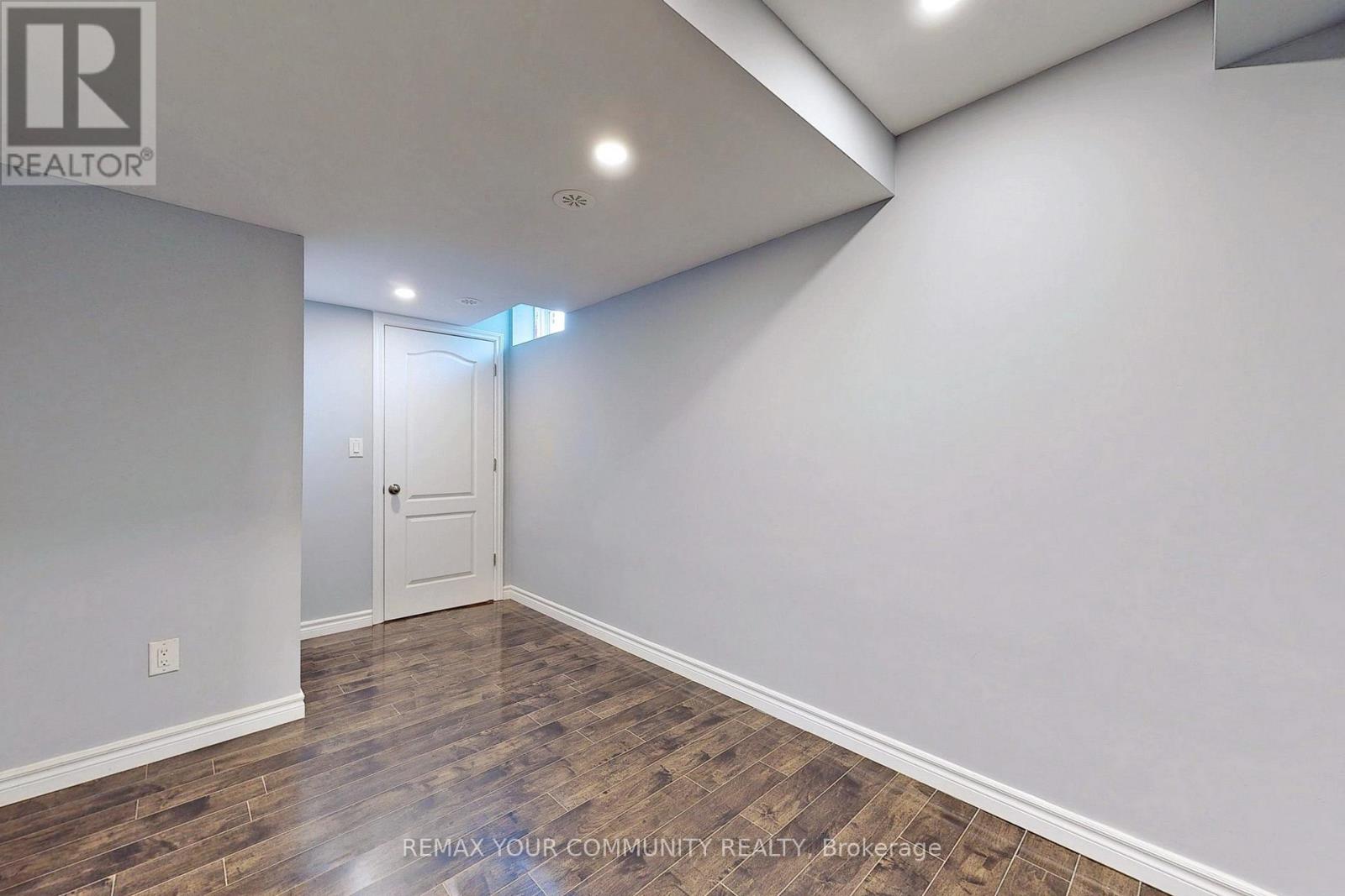 251 Thomas Cook Avenue, Vaughan, Ontario  L6A 5A1 - Photo 42 - N12814828