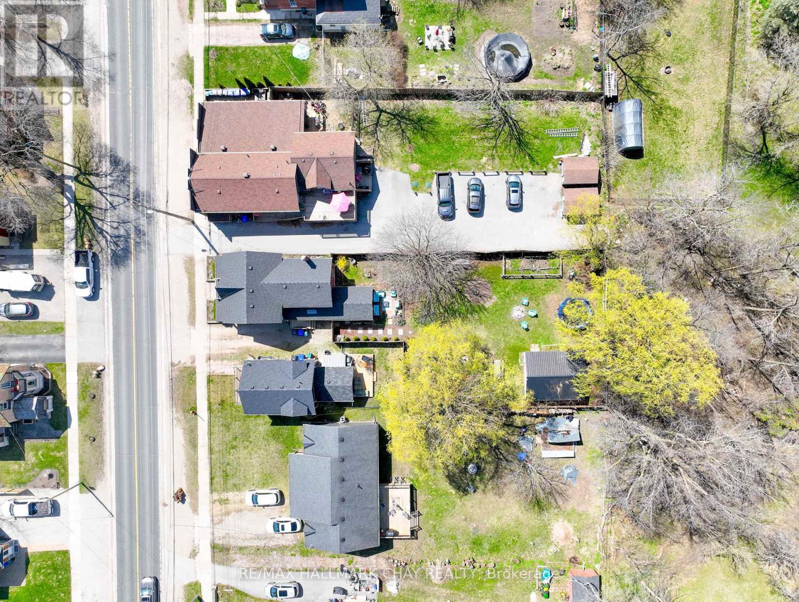 8116 Main Street, Adjala-Tosorontio, Ontario  L0L 1J0 - Photo 36 - N12814858