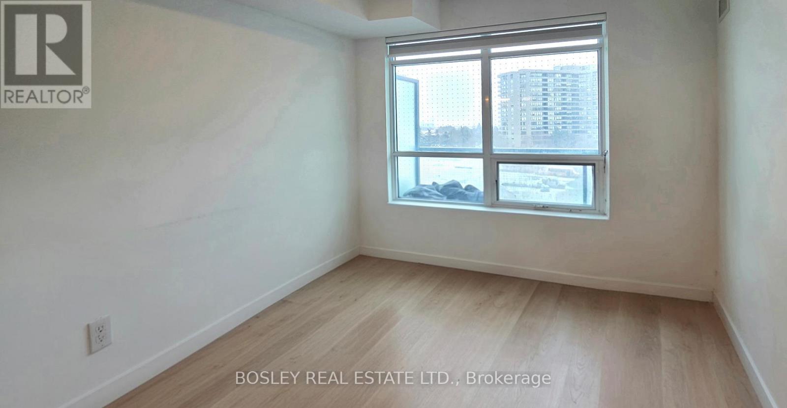 305 - 30 Upper Mall Way, Vaughan, Ontario  L4J 0L7 - Photo 4 - N12814890