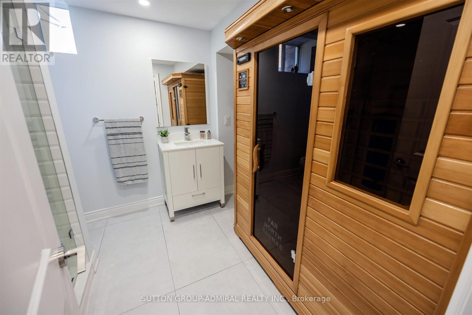 22 James Bowman Court, King, Ontario  L7B 0A2 - Photo 27 - N12814894