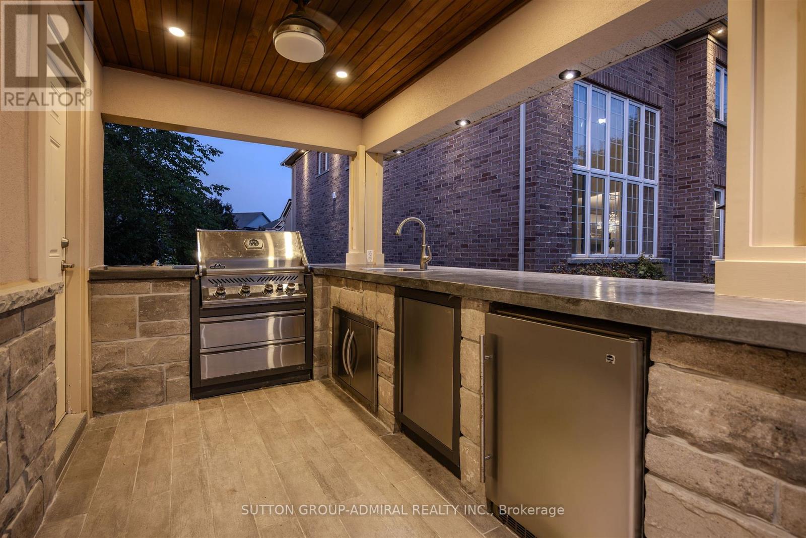 22 James Bowman Court, King, Ontario  L7B 0A2 - Photo 36 - N12814894