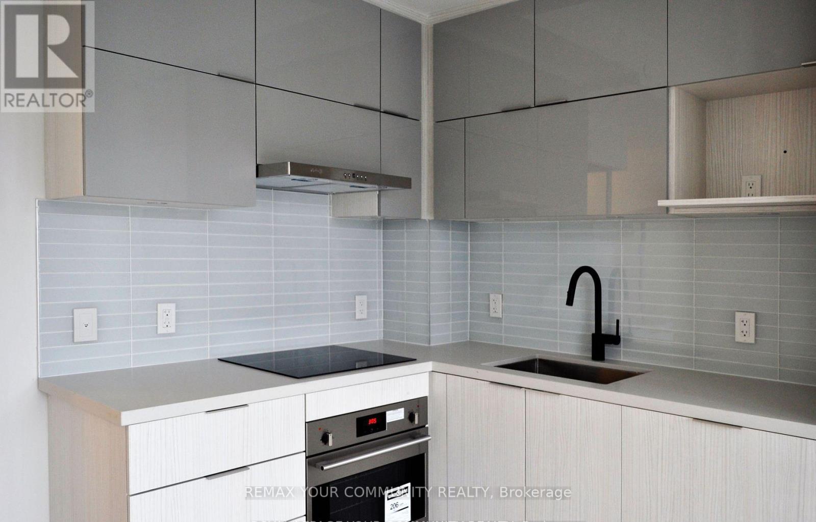 904 - 10 Rouge Valley Drive, Markham, Ontario  L6G 0G9 - Photo 7 - N12814922