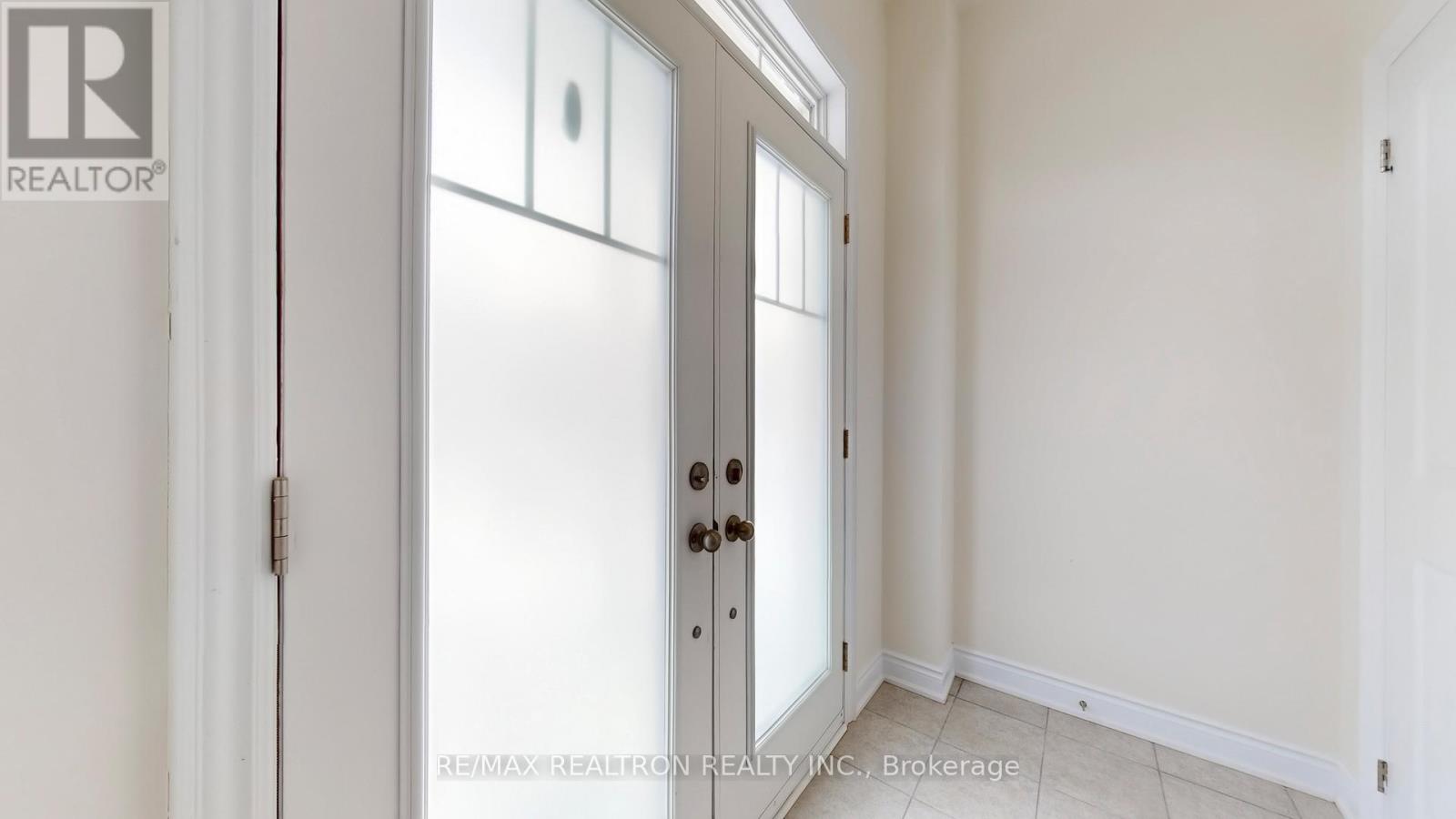 46 Mac Campbell Way, Bradford West Gwillimbury, Ontario  L3Z 4M7 - Photo 13 - N12814934