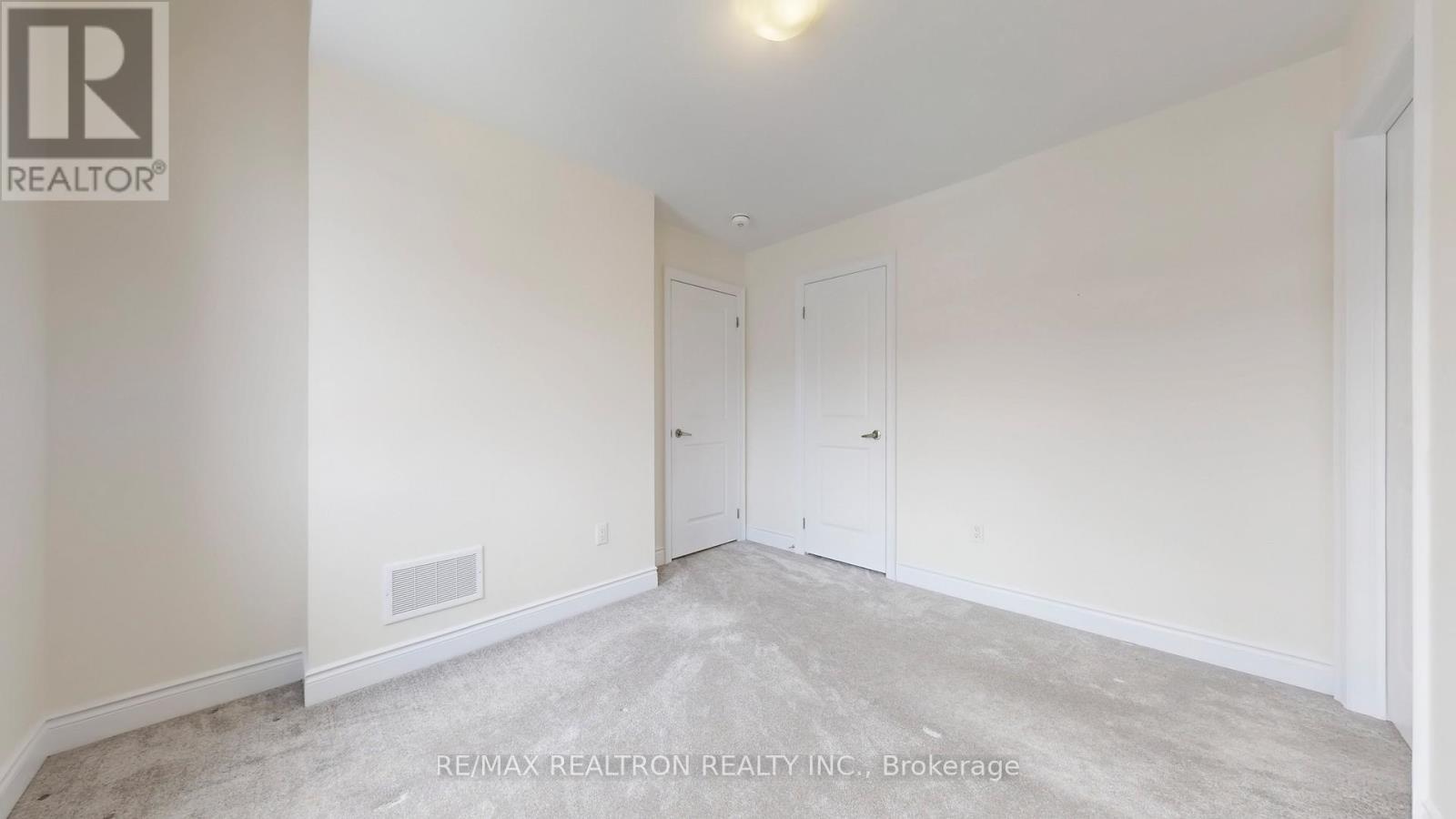 46 Mac Campbell Way, Bradford West Gwillimbury, Ontario  L3Z 4M7 - Photo 31 - N12814934