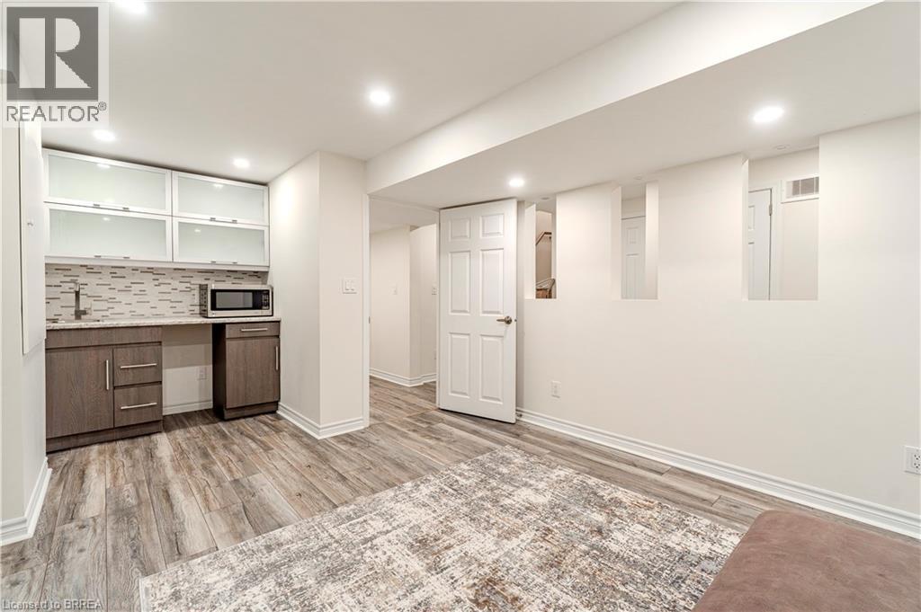 241 Thomas Avenue, Brantford, Ontario  N3S 0E1 - Photo 37 - 40794255