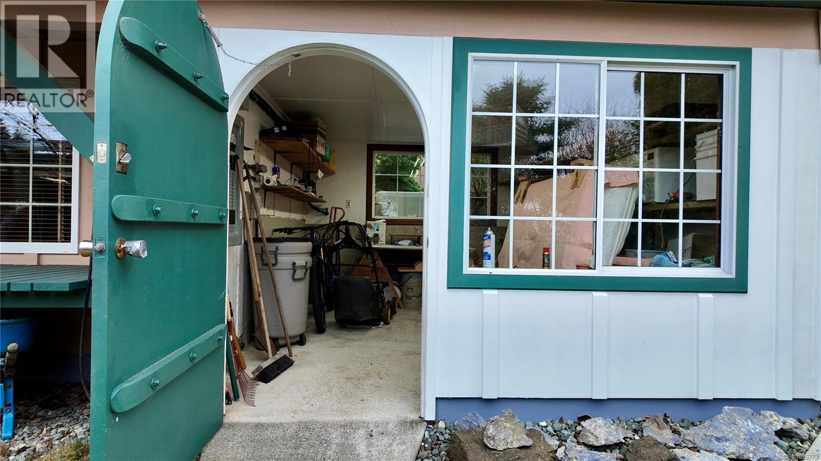 7710 Cedar Pl, Port Hardy, British Columbia  V0N 2P0 - Photo 3 - 1026773