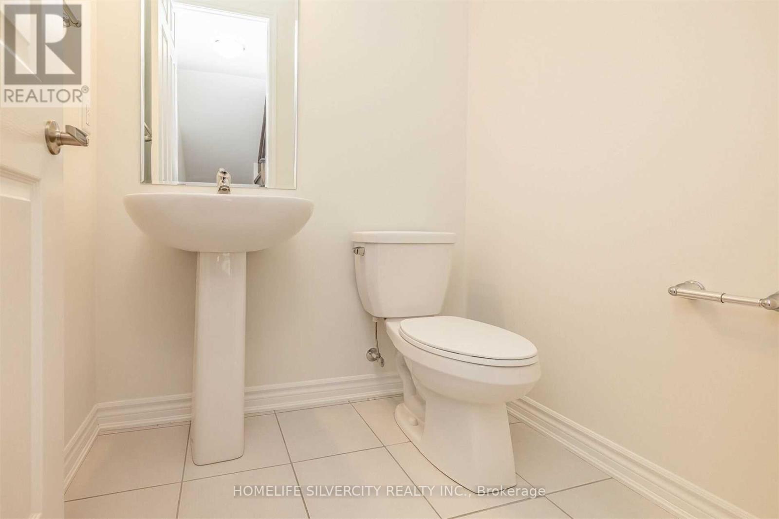 15 Summer Wind Lane, Brampton, Ontario  L7A 0Y4 - Photo 16 - W12814840