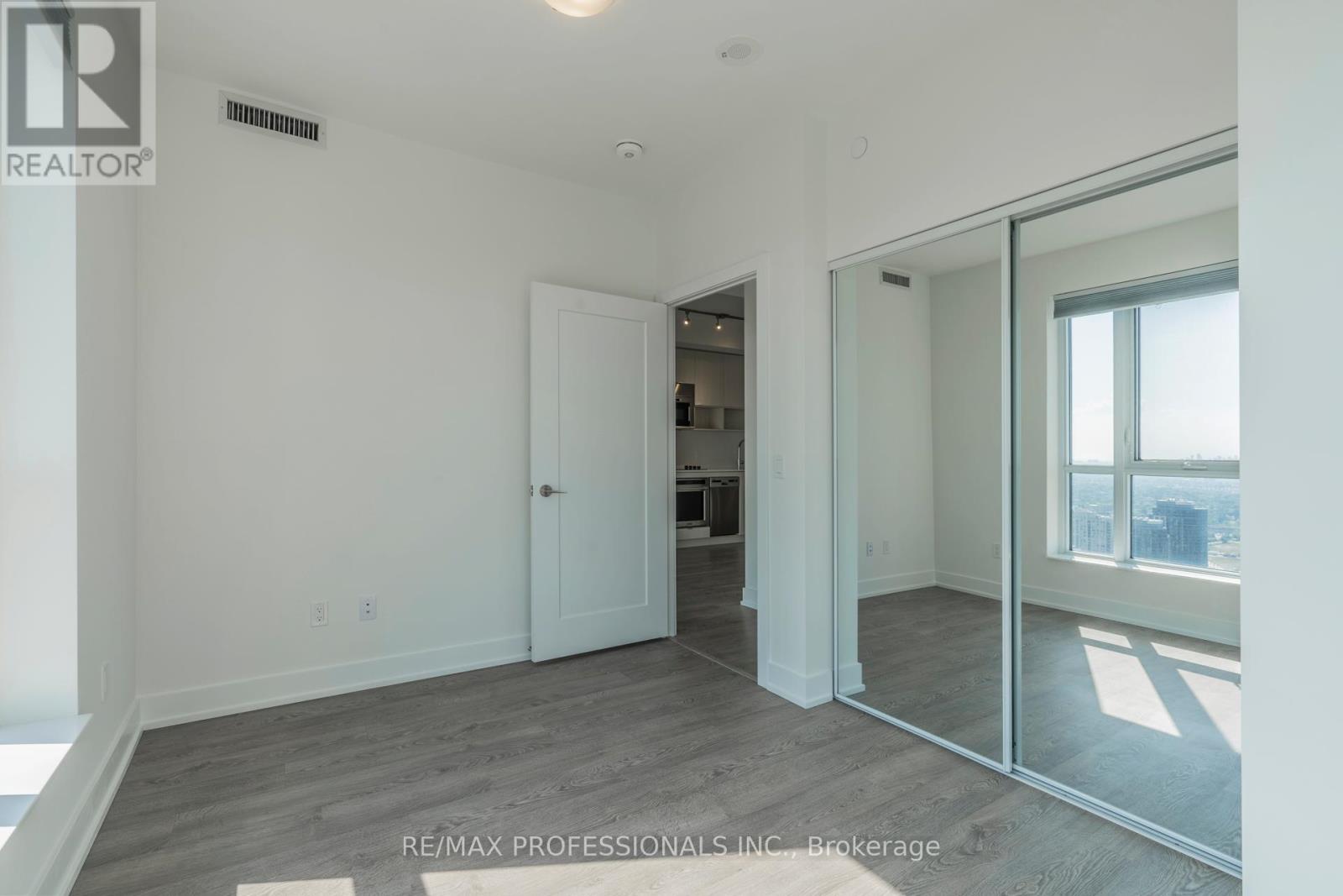 4110 - 7 Mabelle Avenue, Toronto, Ontario  M9A 0C9 - Photo 14 - W12814850