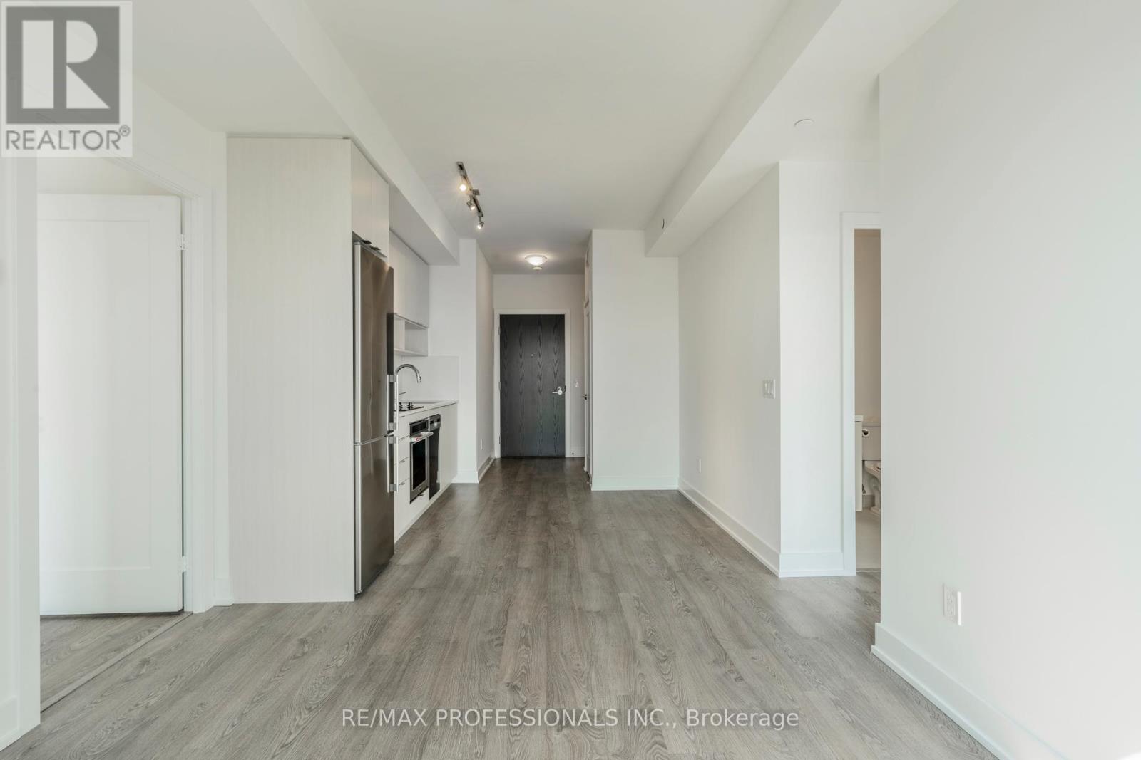 4110 - 7 Mabelle Avenue, Toronto, Ontario  M9A 0C9 - Photo 9 - W12814850