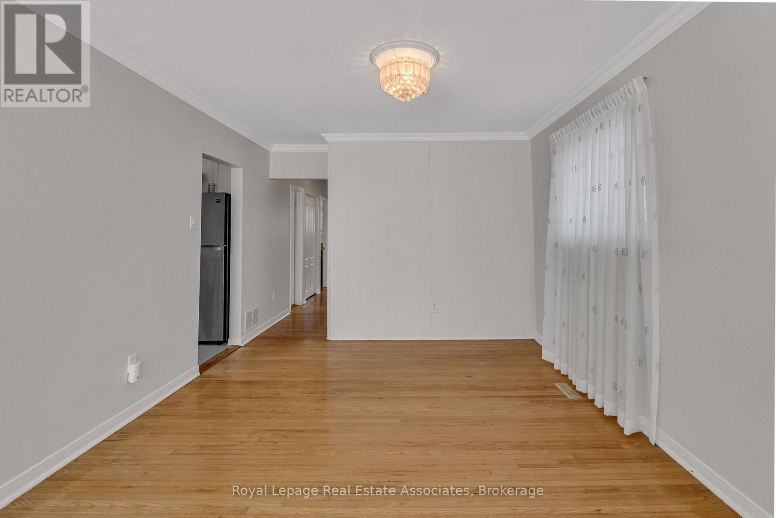 56 Brookland Drive, Brampton, Ontario  L6T 2M5 - Photo 11 - W12814884