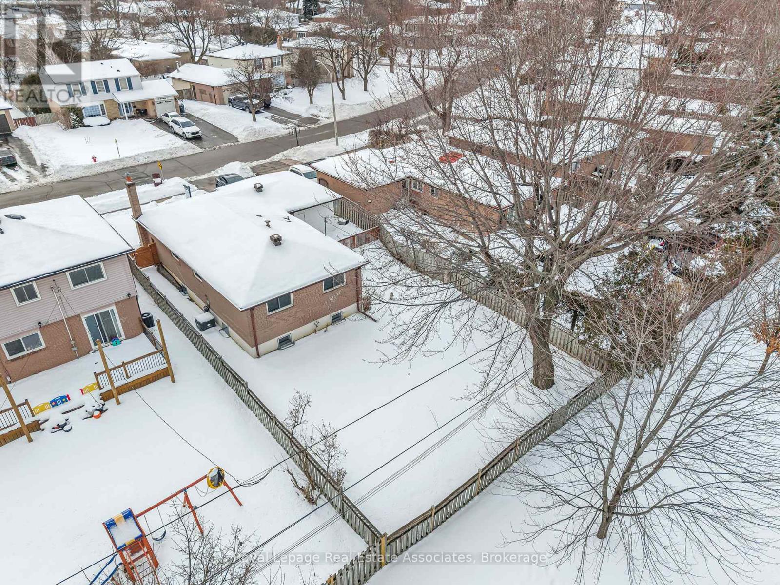 56 Brookland Drive, Brampton, Ontario  L6T 2M5 - Photo 48 - W12814884