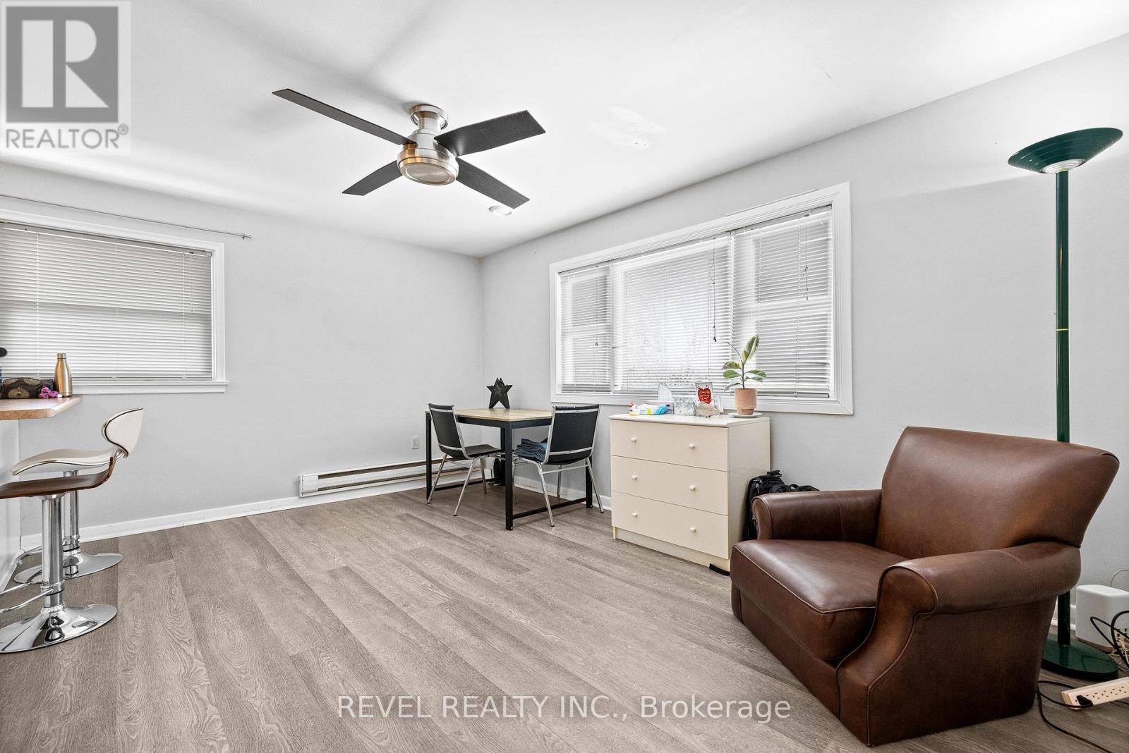 58 & 60 Queen Street S, Mississauga, Ontario  L5M 1K4 - Photo 13 - W12814888