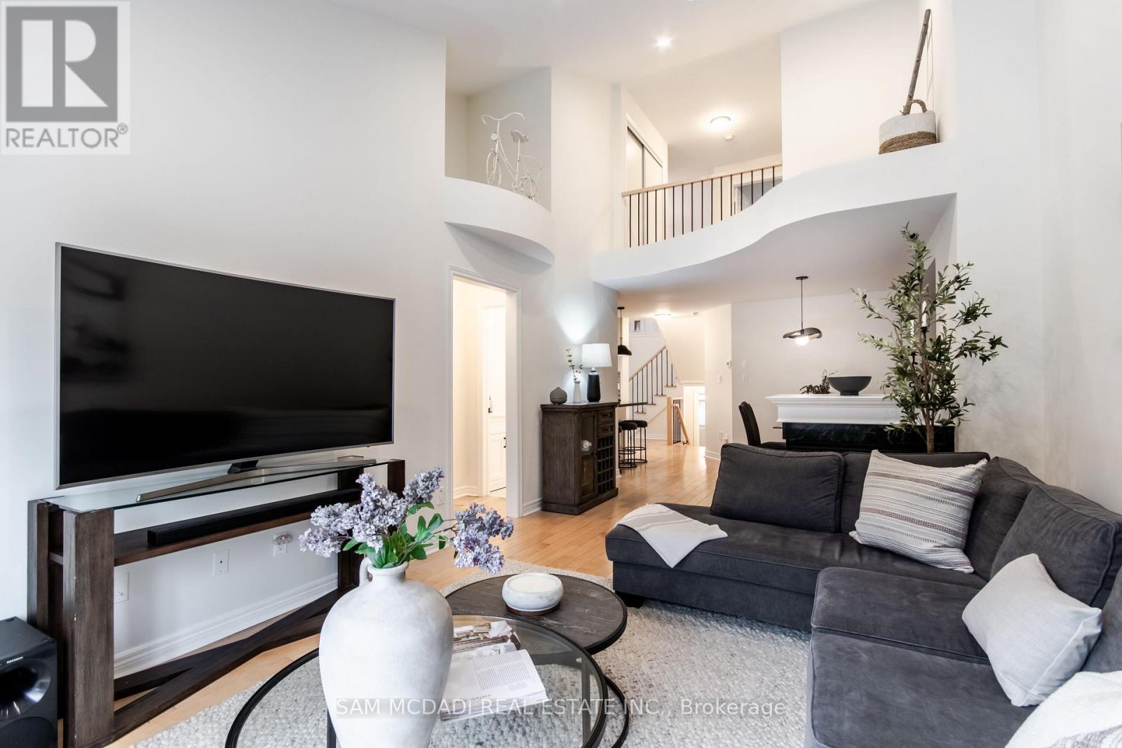 46 - 223 Rebecca Street, Oakville, Ontario  L6K 3Y2 - Photo 10 - W12814892