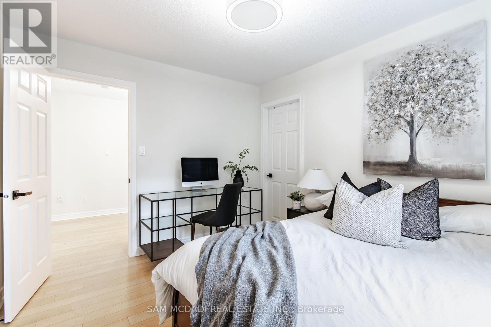 46 - 223 Rebecca Street, Oakville, Ontario  L6K 3Y2 - Photo 30 - W12814892