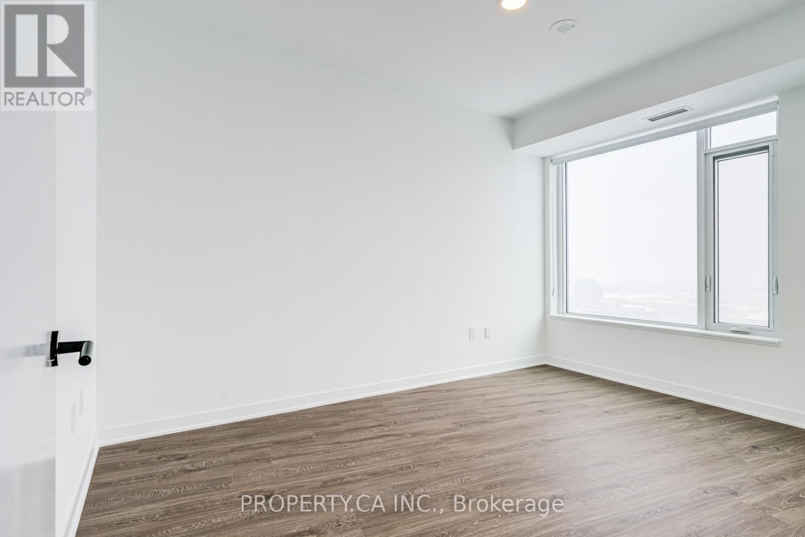 1508 - 2495 Eglinton Avenue W, Mississauga, Ontario  L5M 2V8 - Photo 14 - W12814942