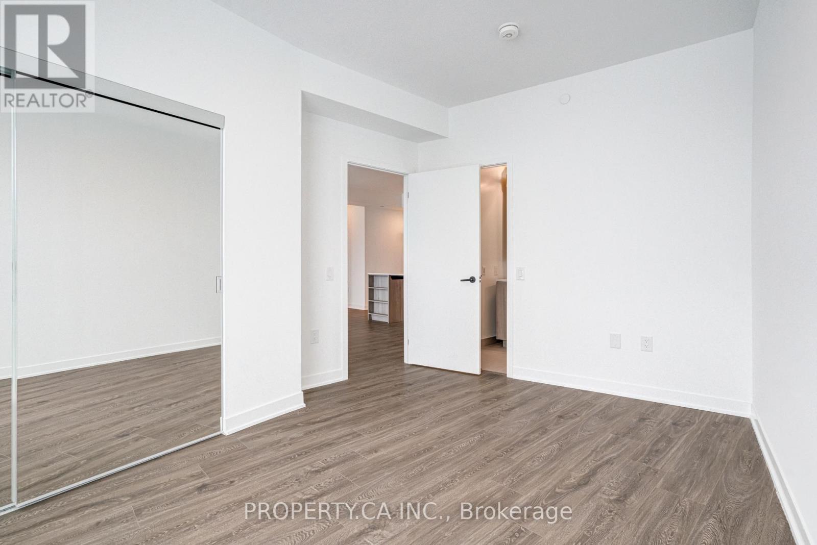 1508 - 2495 Eglinton Avenue W, Mississauga, Ontario  L5M 2V8 - Photo 16 - W12814942