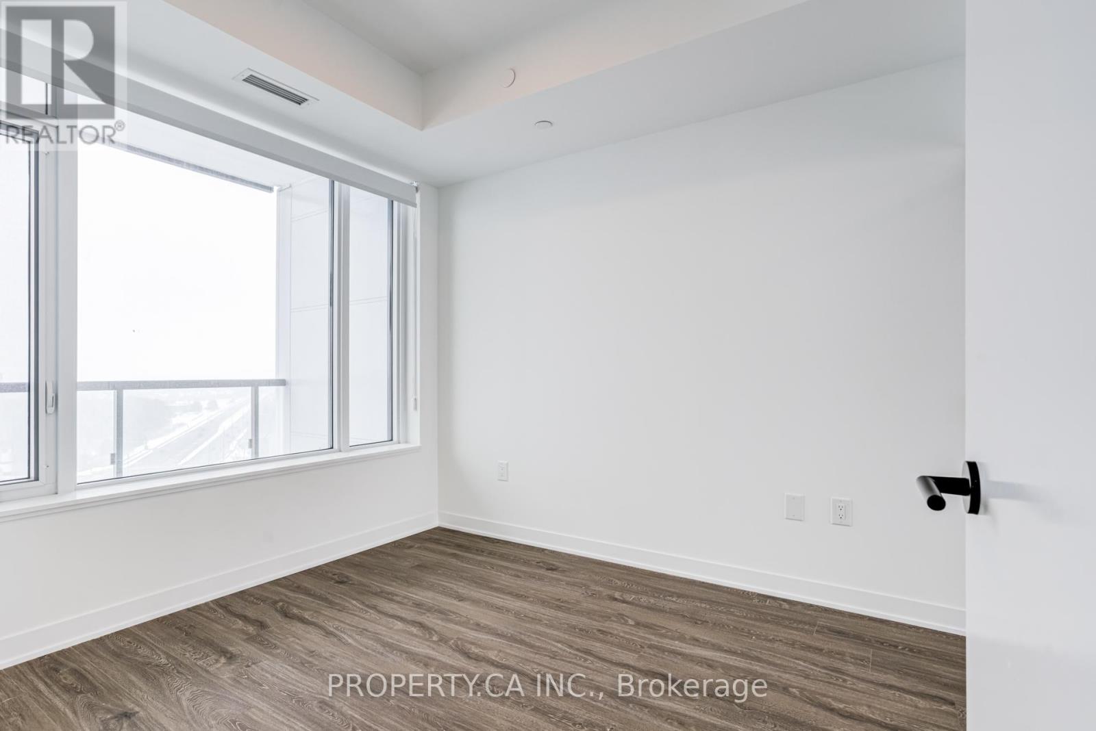 1508 - 2495 Eglinton Avenue W, Mississauga, Ontario  L5M 2V8 - Photo 18 - W12814942