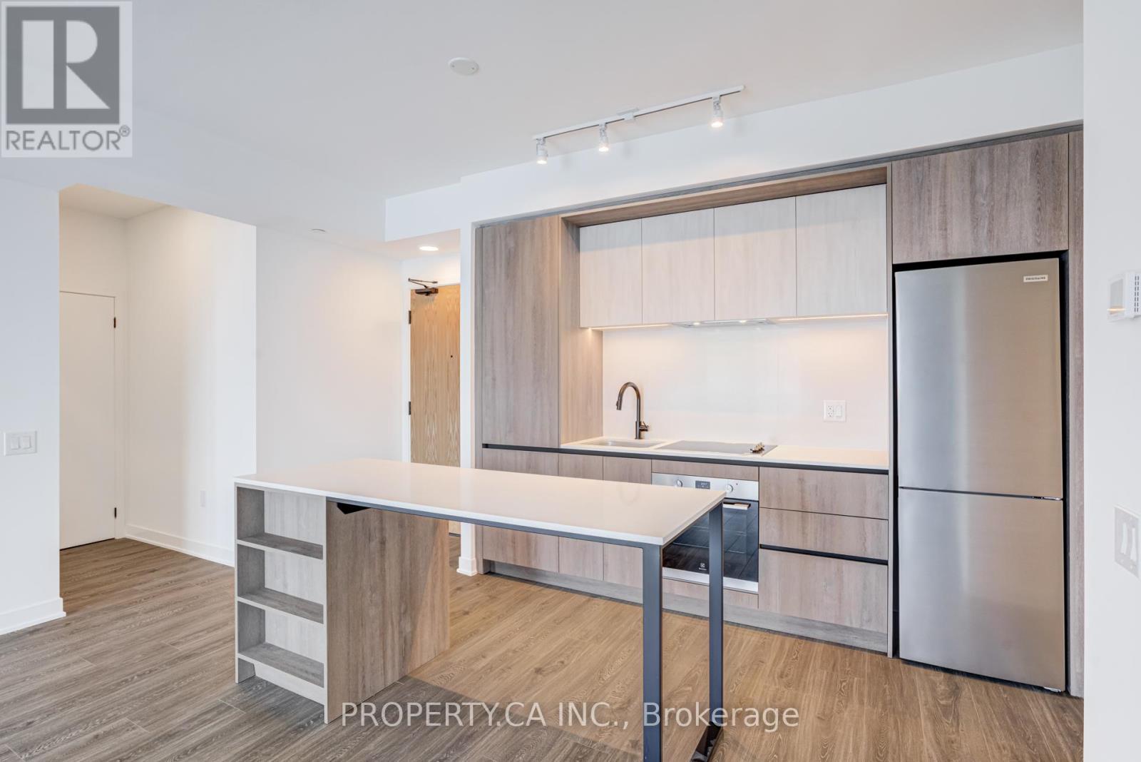 1508 - 2495 Eglinton Avenue W, Mississauga, Ontario  L5M 2V8 - Photo 8 - W12814942