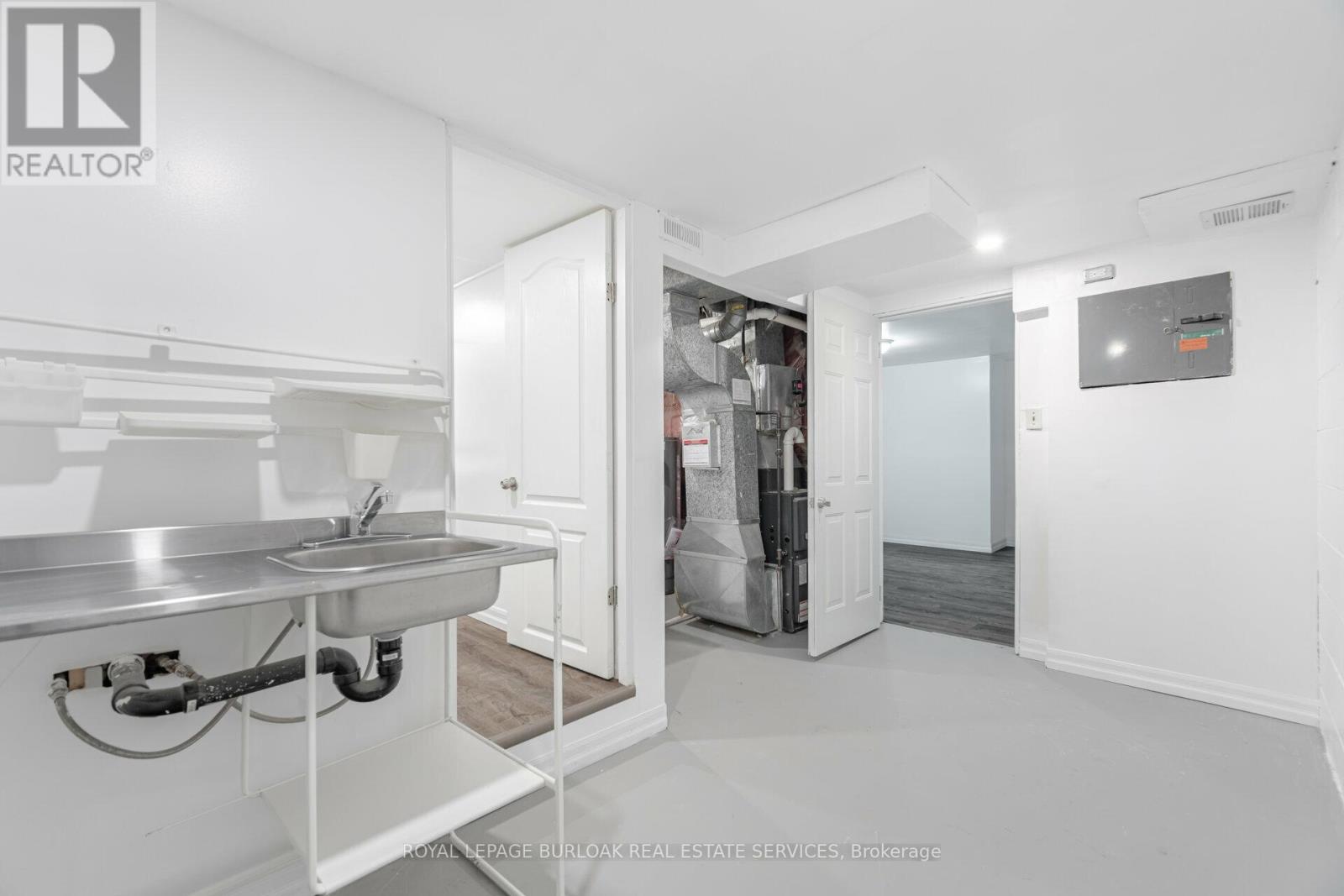 1 - 1116 Homewood Drive, Burlington, Ontario  L7P 2M2 - Photo 29 - W12814944