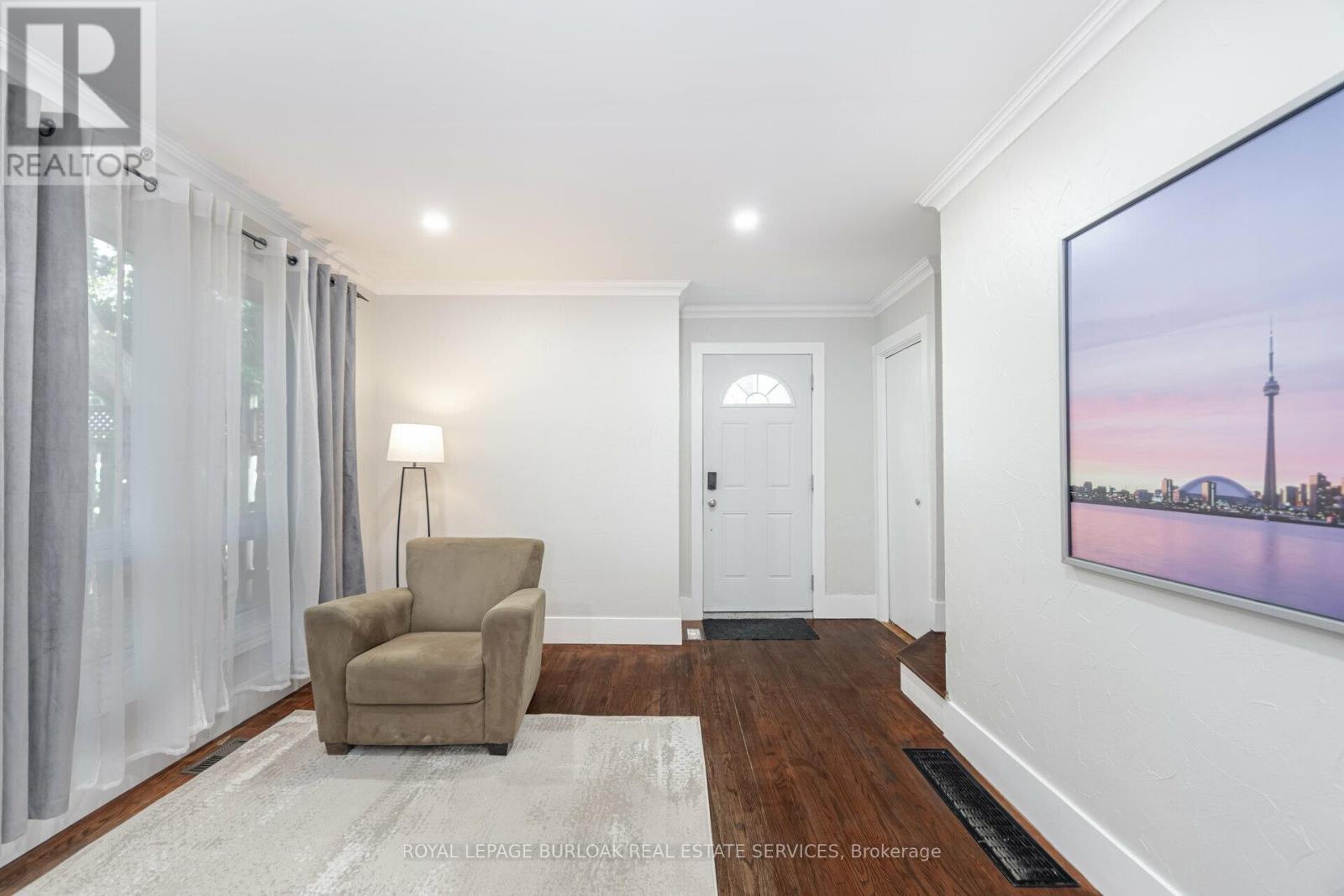 1 - 1116 Homewood Drive, Burlington, Ontario  L7P 2M2 - Photo 6 - W12814944