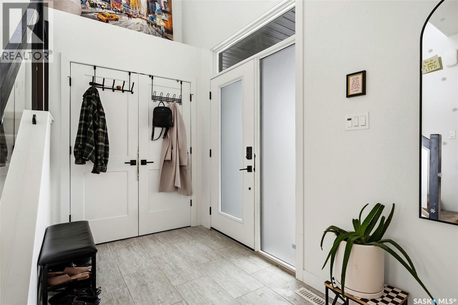 6 Butte Bay, Pilot Butte, Saskatchewan  S0G 3Z0 - Photo 4 - SK029077