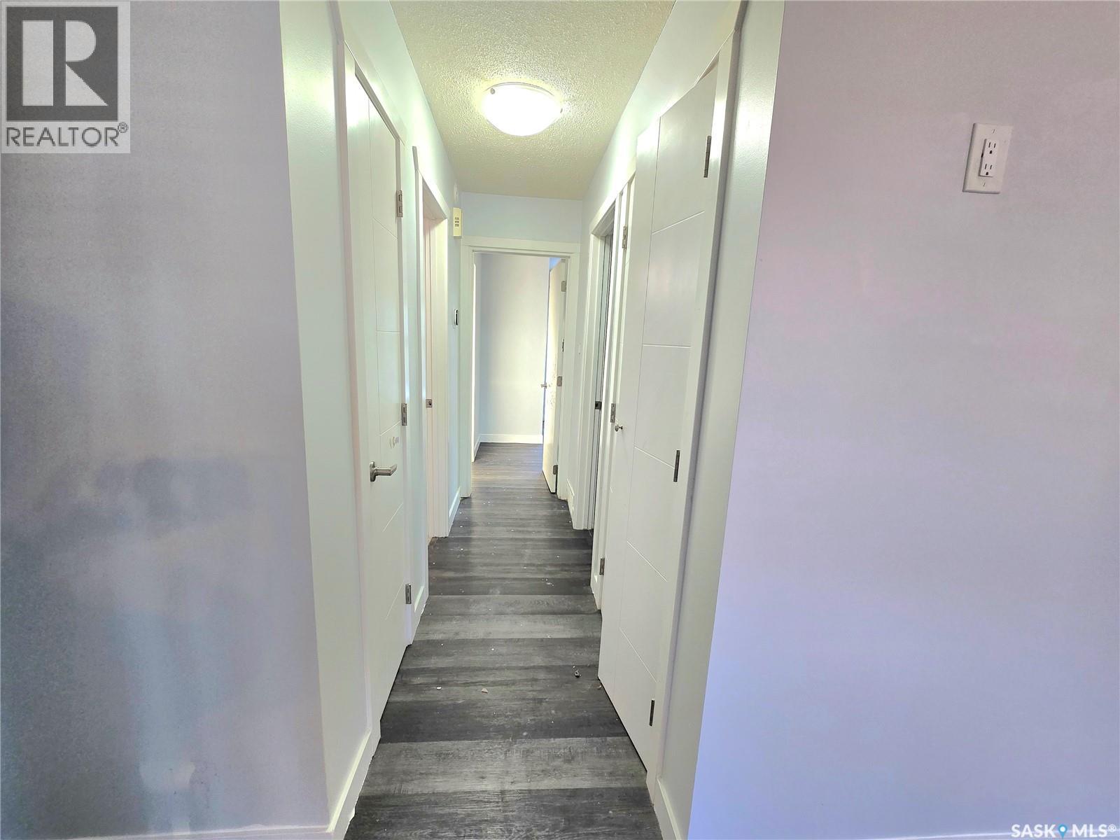 210 Western Crescent, Saskatoon, Saskatchewan  S7H 4J6 - Photo 6 - SK029072