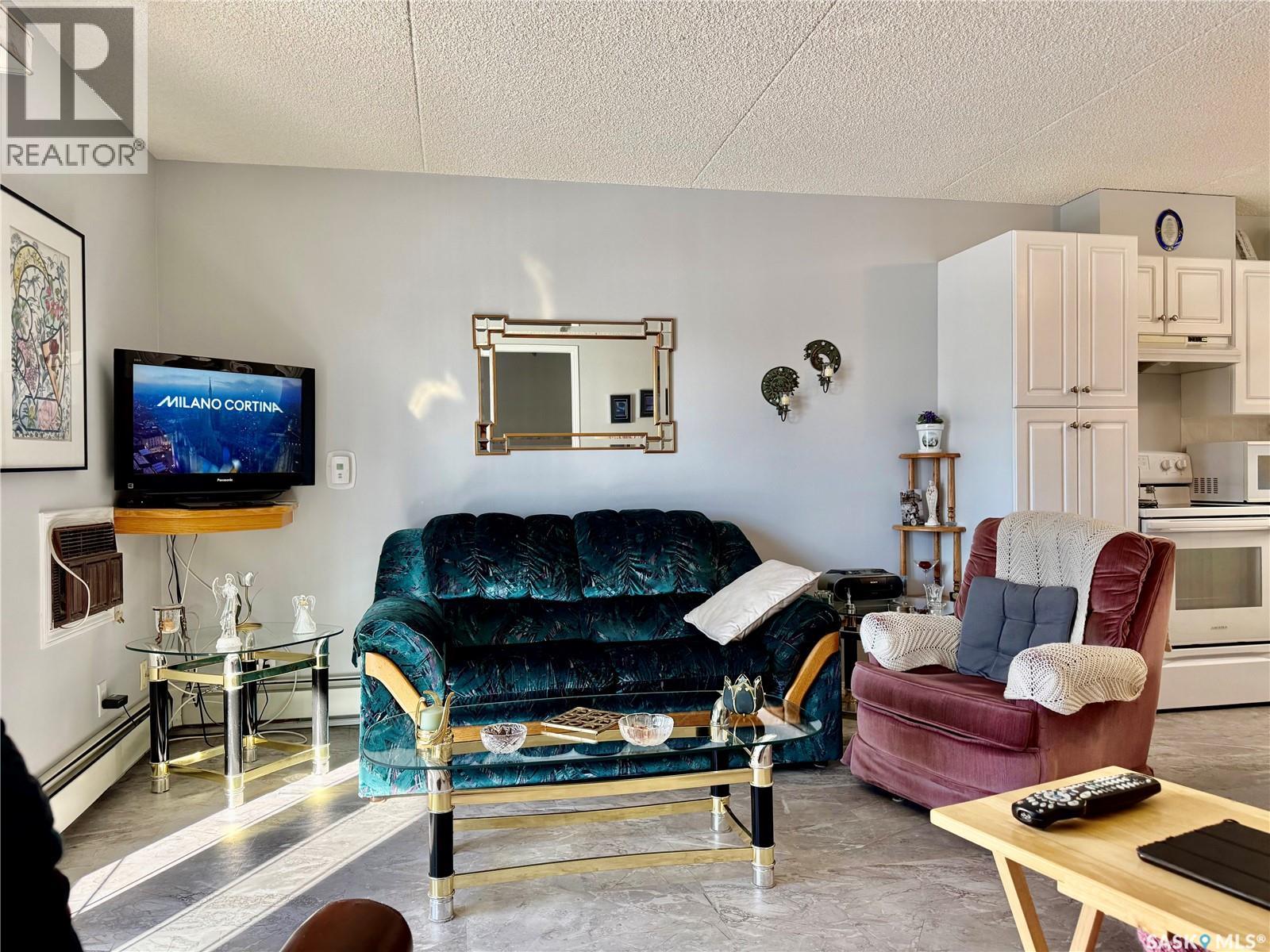 302 740 9th Street, Humboldt, Saskatchewan  S0K 2A0 - Photo 9 - SK029070