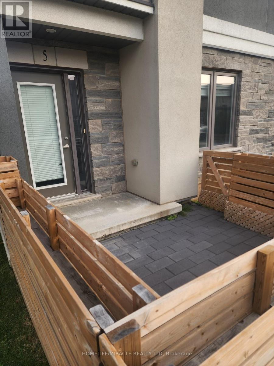 5 - 115 Shoreview Place, Hamilton, Ontario  L8E 0K4 - Photo 22 - X12814818