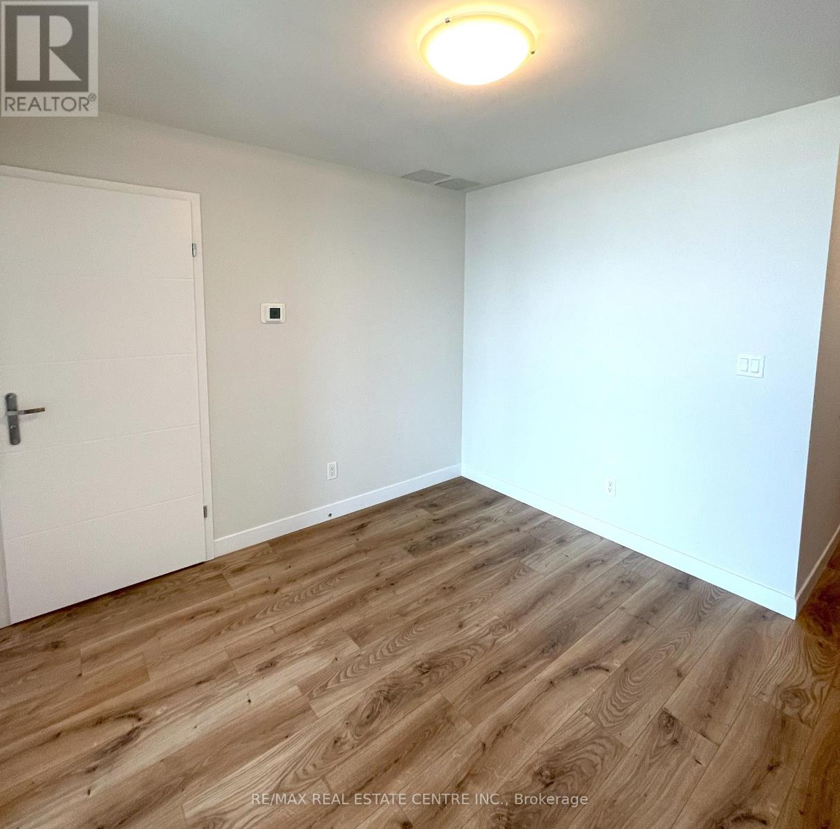 2805 - 60 Frederick Street, Kitchener, Ontario  N2H 0C7 - Photo 6 - X12814844