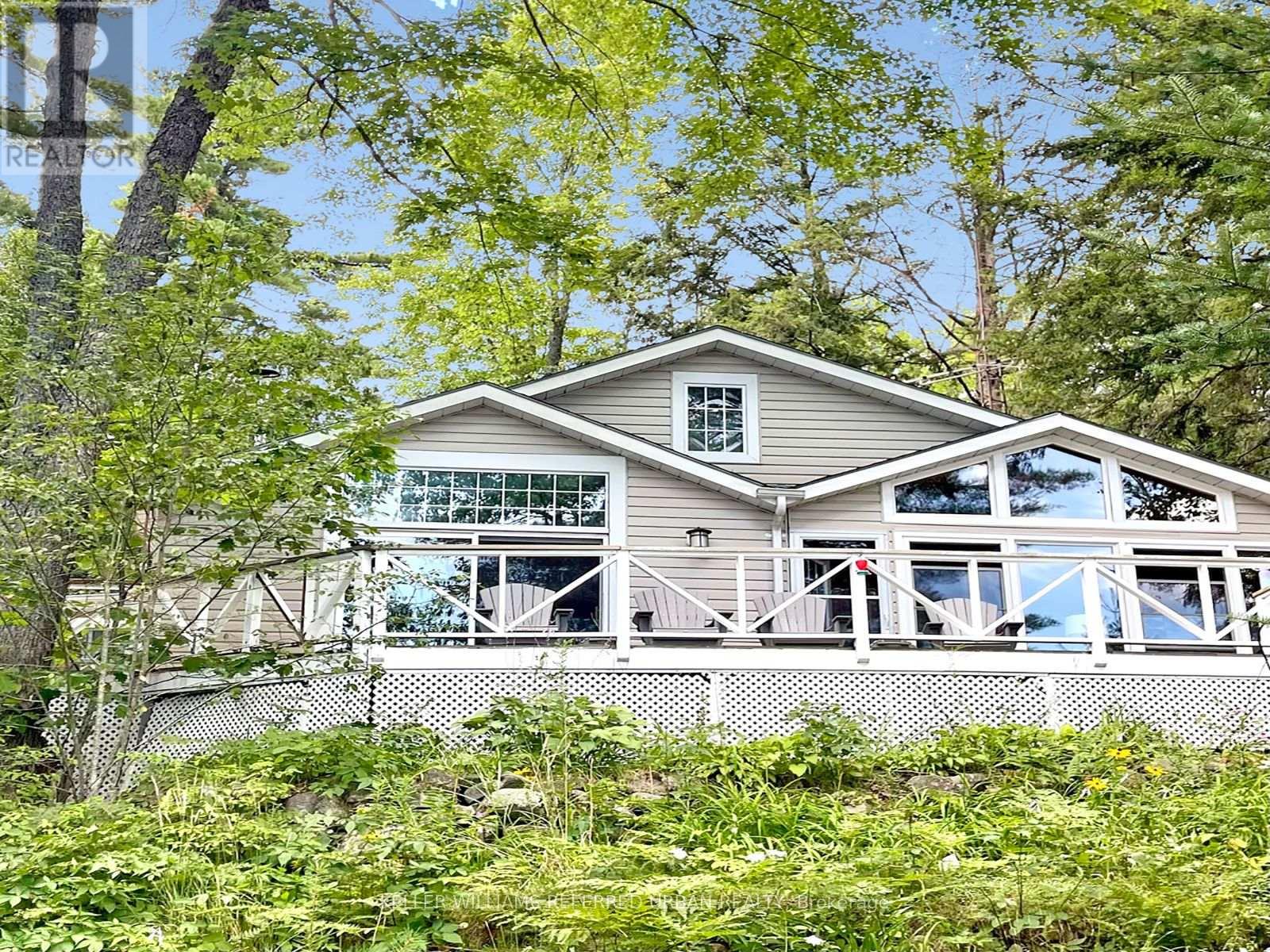 1118 PINE LAKE SHORES, Bracebridge, Ontario