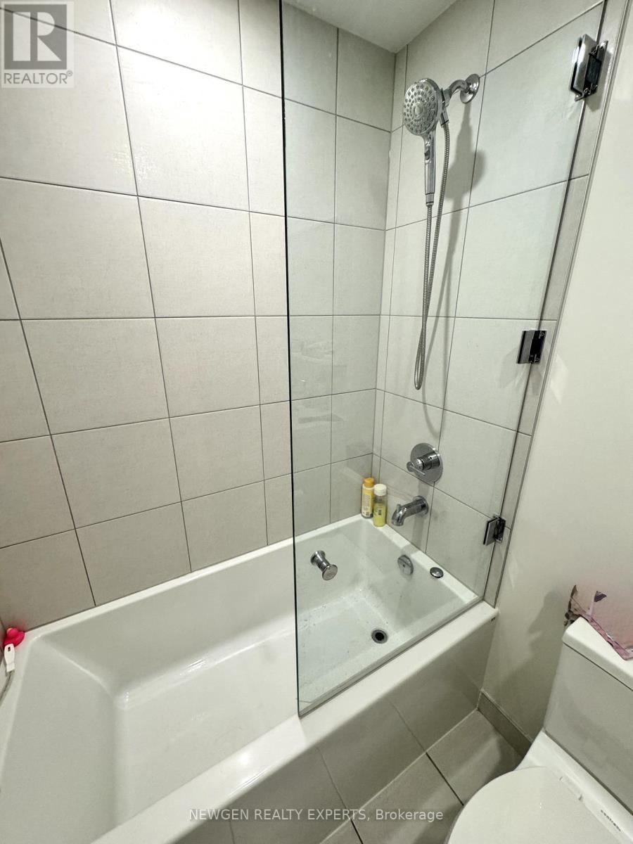 1220 - 212 King William Street, Hamilton, Ontario  L8R 0A7 - Photo 10 - X12814956