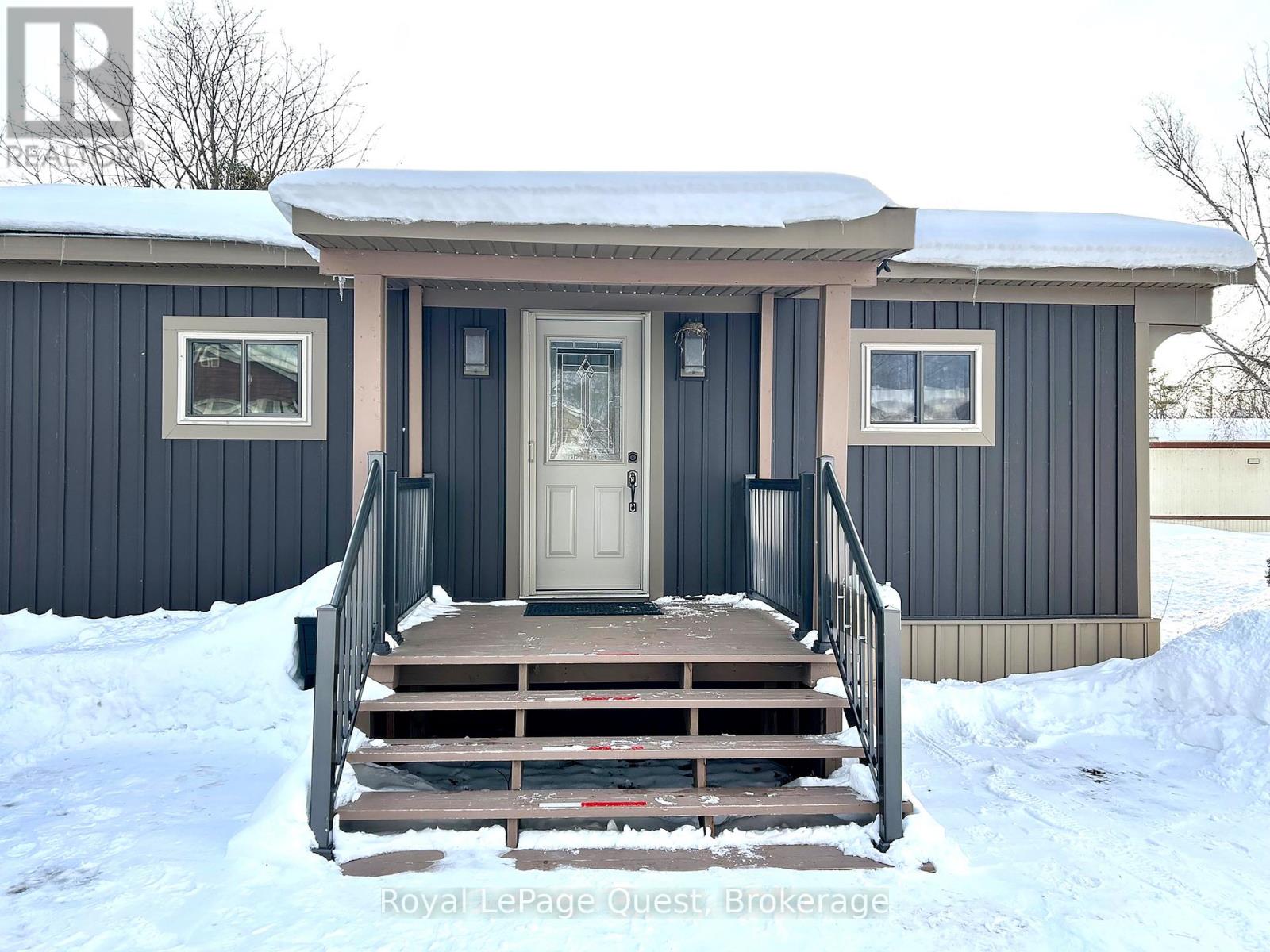 #137 - 580 West Street S, Orillia, Ontario  L3V 6L8 - Photo 2 - S12814970