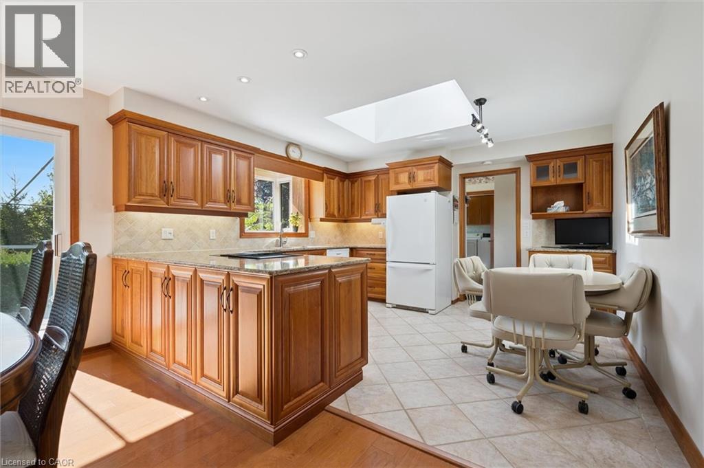 27 Peel St E, Alma, Ontario  N0B 1A0 - Photo 13 - 40807242