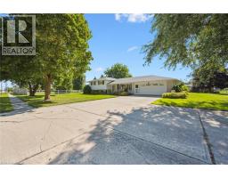 27 PEEL ST E, alma, Ontario